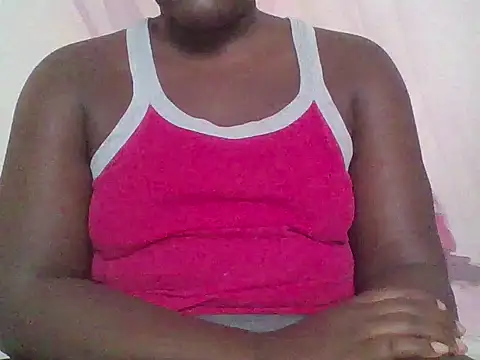 prettyafricanquen stripchat live cam model