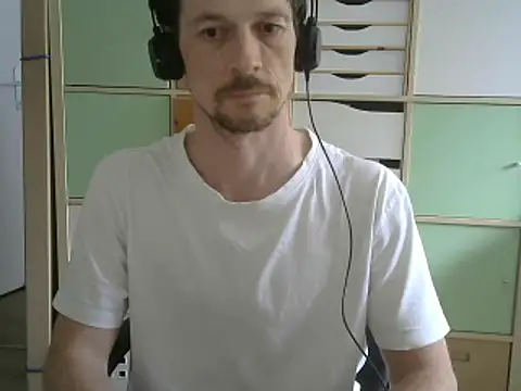 snowypaul11 stripchat live cam model