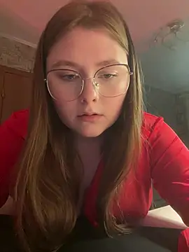 AgnesWhisper stripchat live cam model