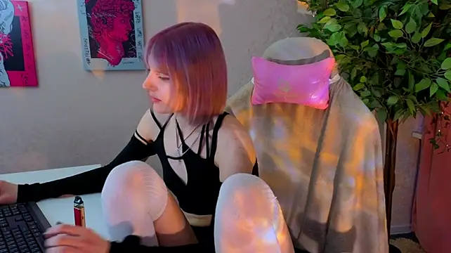Megg_bb stripchat live cam model
