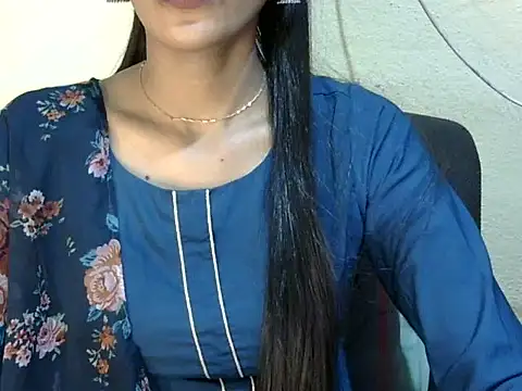 Hayat_K stripchat live cam model