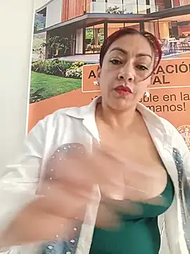 Katia-1 stripchat live cam model