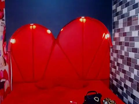 sharon_allan77 stripchat live cam model