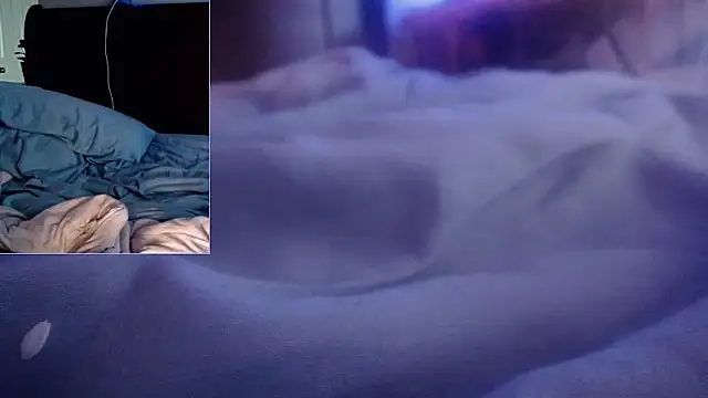 Snarfle82 stripchat live cam model