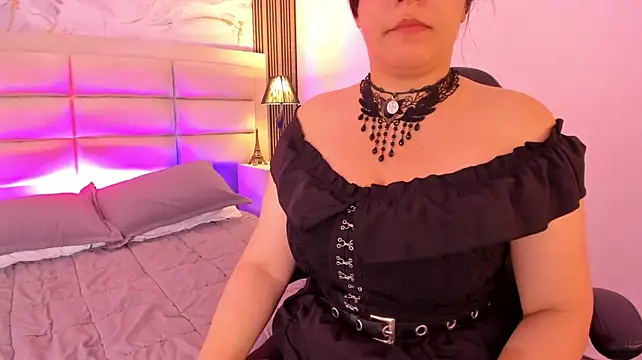 AmberGreyy_ stripchat live cam model