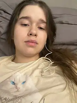HornyGirlH stripchat live cam model