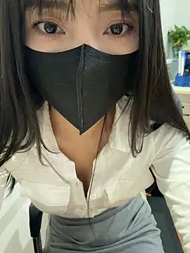 xiao-Lin stripchat live cam model