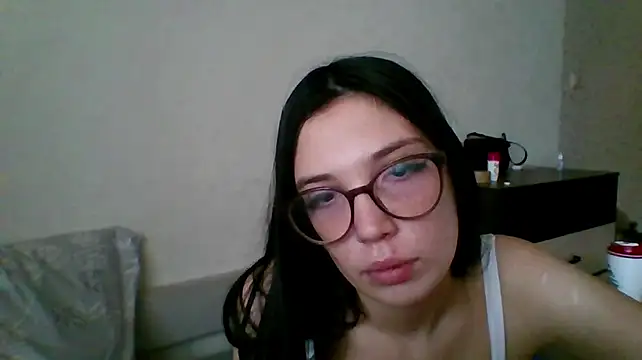 DolorisHowle stripchat live cam model