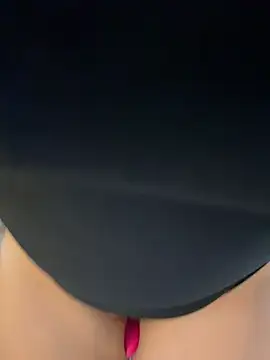 ArieliciousXXX stripchat live cam model