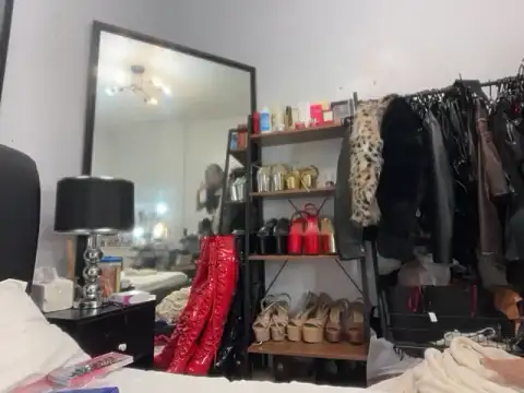 AsusenaArgente stripchat live cam model