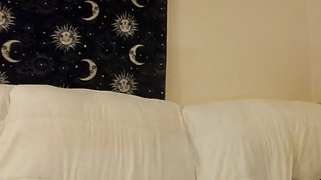 Butterfly2023 stripchat live cam model