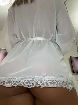 KirstieVegas stripchat live cam model