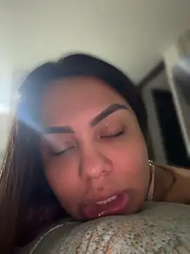 valeria2019hot stripchat live cam model