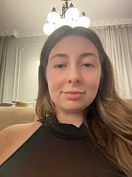 curvyflawless stripchat live cam model