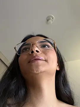 Cat2525 stripchat live cam model