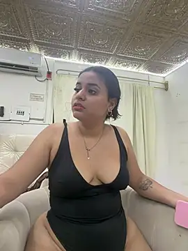 Valka_Zafira stripchat live cam model