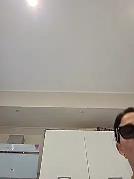 sexy7883 stripchat live cam model