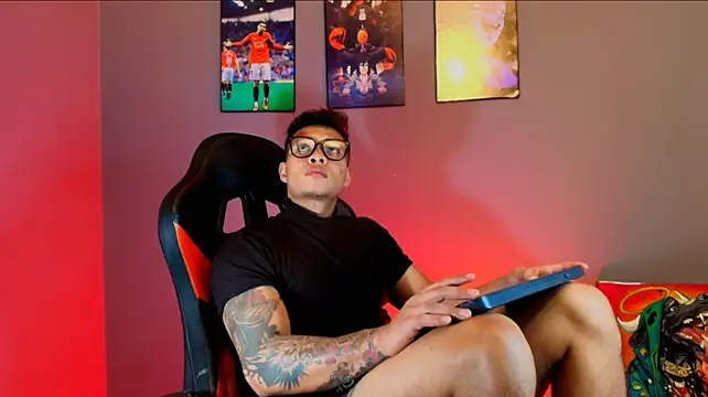 EvanGreey_ stripchat live cam model