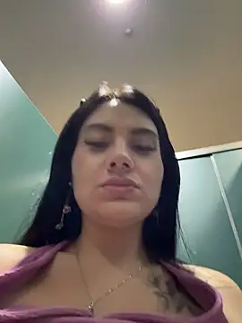 Wet__Bunny stripchat live cam model