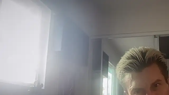 tattednblonde stripchat live cam model