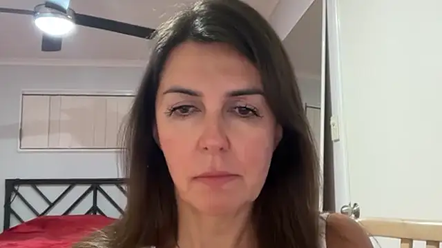 Jonellasa stripchat live cam model