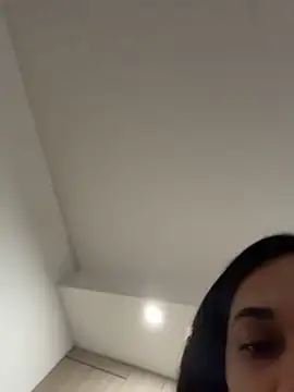 -FATI stripchat live cam model