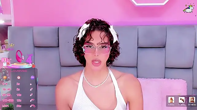 MimiRubyJane stripchat live cam model