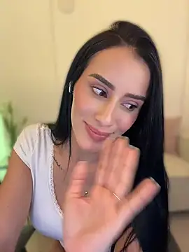 SarahhSmitth1 stripchat live cam model