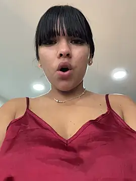 BrendaCrean stripchat live cam model