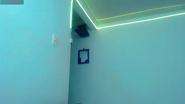 Perla_Hotcortes stripchat live cam model