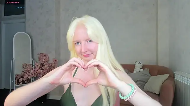 Marin_Blair stripchat live cam model
