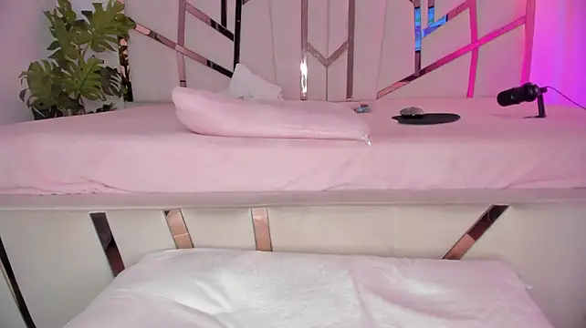 hot_booty_ stripchat live cam model