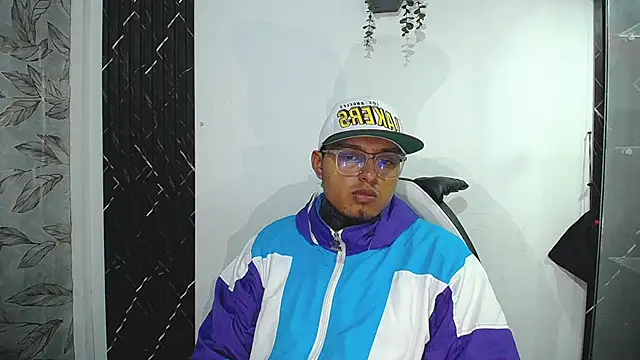 Duke_DarkBoy99 stripchat live cam model