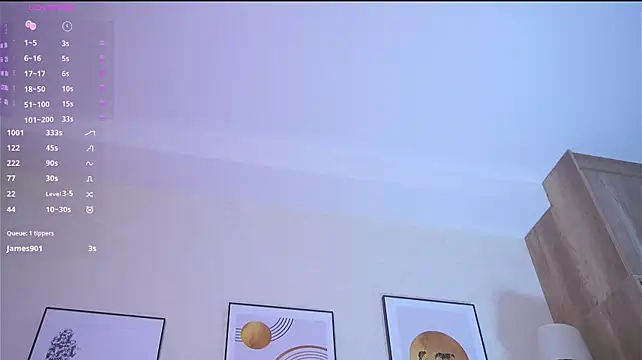 TennieHartney stripchat live cam model