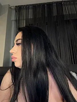 Andrestarr stripchat live cam model