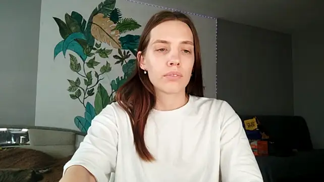 KerenBullen stripchat live cam model