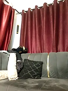 Wideass007 stripchat live cam model