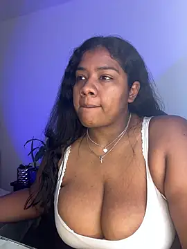 paola091 stripchat live cam model