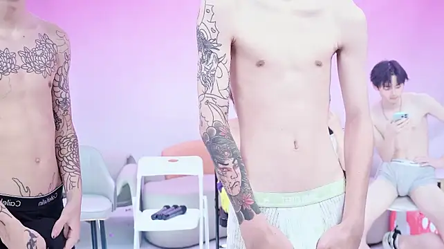 BTboy-001 stripchat live cam model