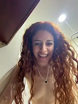 alana15 stripchat live cam model