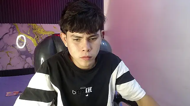 Eliot_rizzo stripchat live cam model