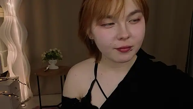 HirokoBard stripchat live cam model