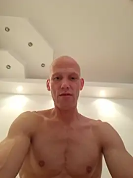 genaroo38 stripchat live cam model