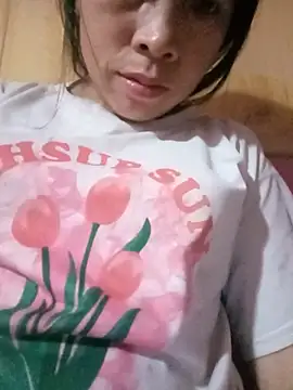MyLan069 stripchat live cam model