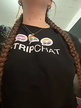 xxbbtaa stripchat live cam model