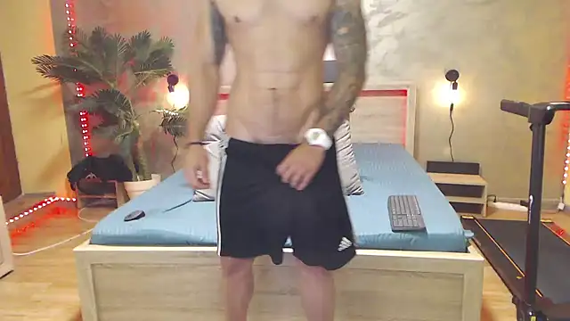 Tiberius_hunk stripchat live cam model