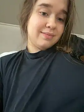 HornyGirlH stripchat live cam model