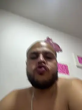 Nicolaasmf2 stripchat live cam model