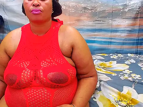 bustyqueen45 stripchat live cam model