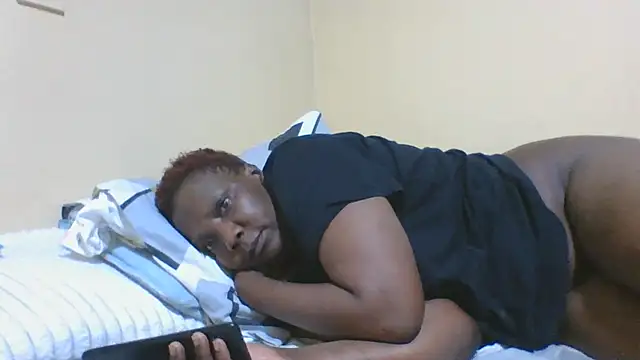 Melanique_ stripchat live cam model